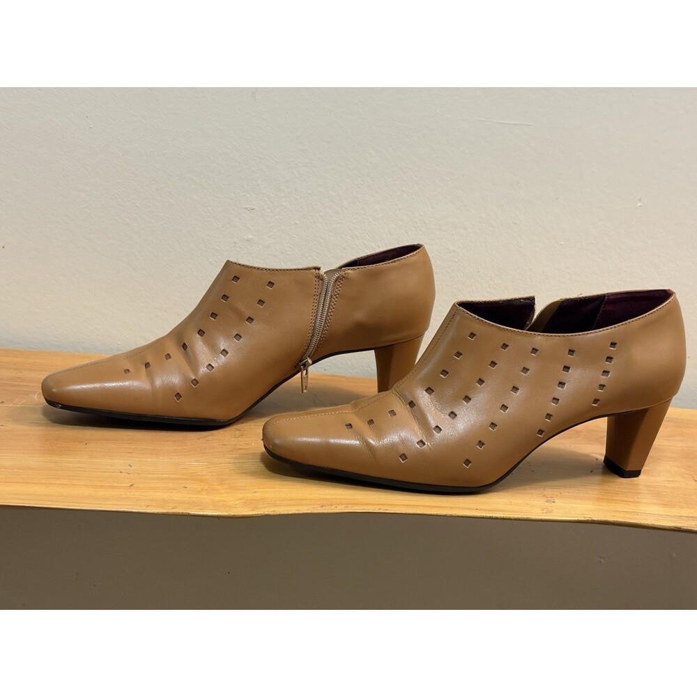 Carrano Brazilian Leather Booties Women’s US 7.5 Team Block Heel Minimalist